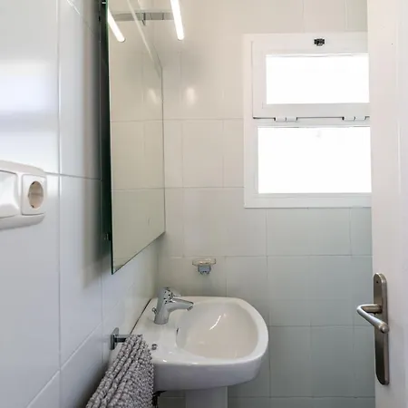 Vb Velazquez 6bdr Independent * Benalmádena